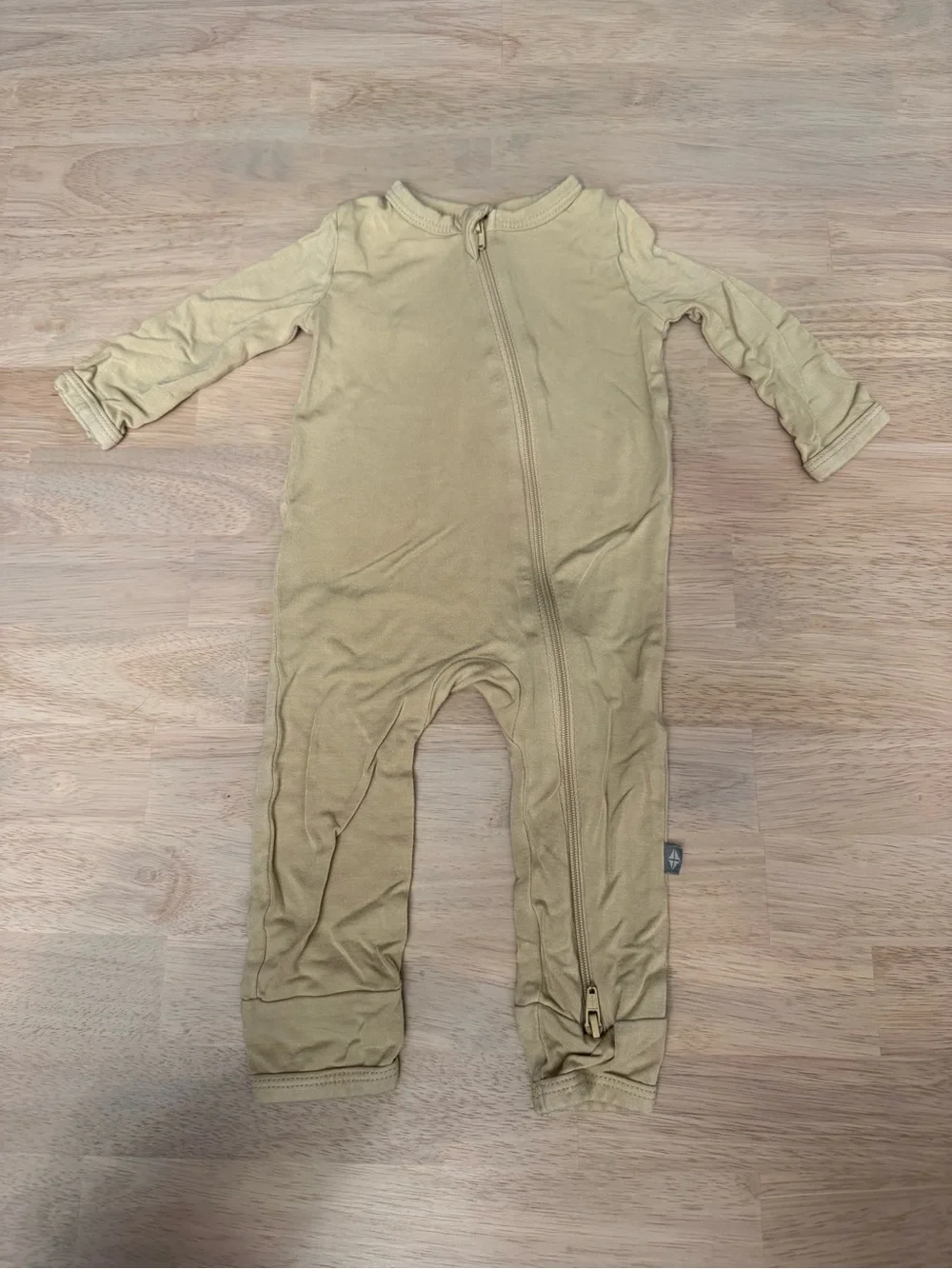 Kyte - Zippered Romper - Beige